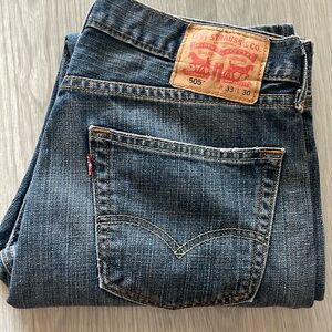 Men’s Levi’s 505 medium wash jeans 33x30